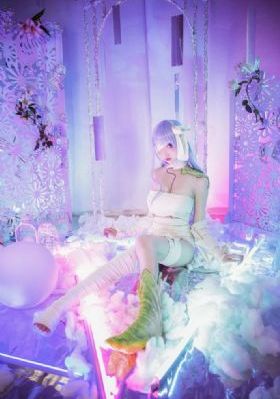 柳如是快播成人片视频_中文天堂最新版免费在线观看